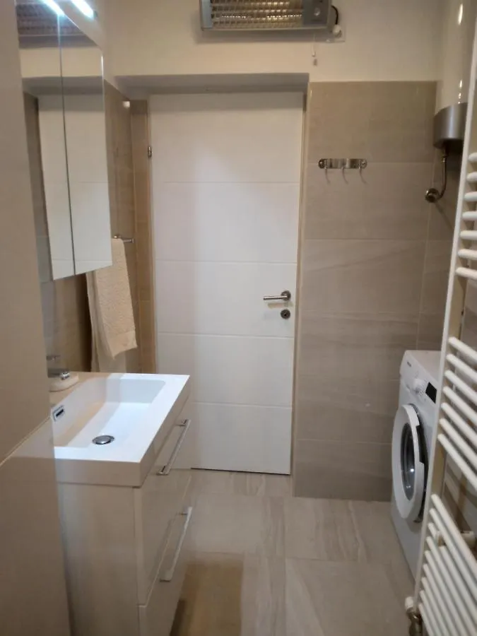 Apartment Sweet Home Paolo Zara 0*,  Croazia
